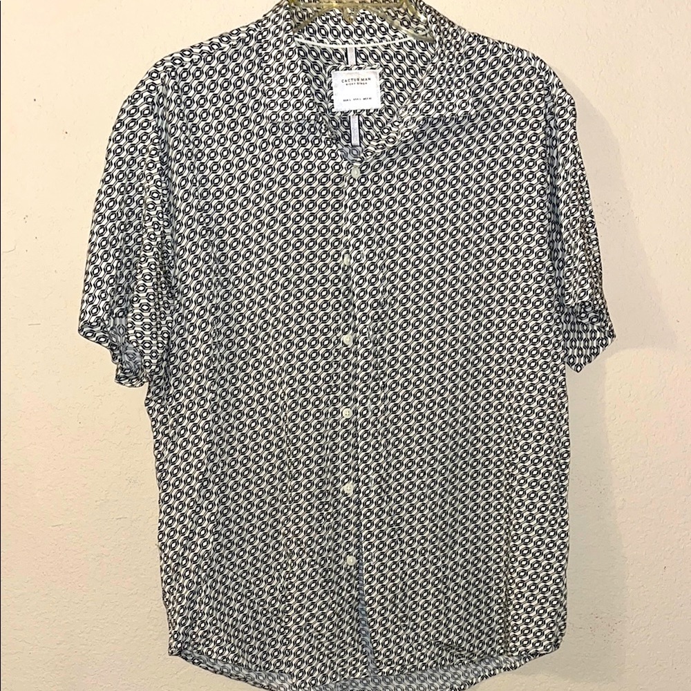 Patterned Button up Shirt - Picture 1 of 2